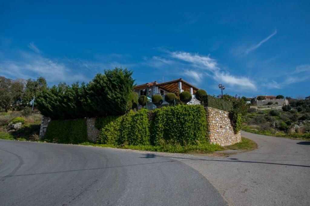 Kelly'S Villa In Stoupa Neokhorion  Exterior photo