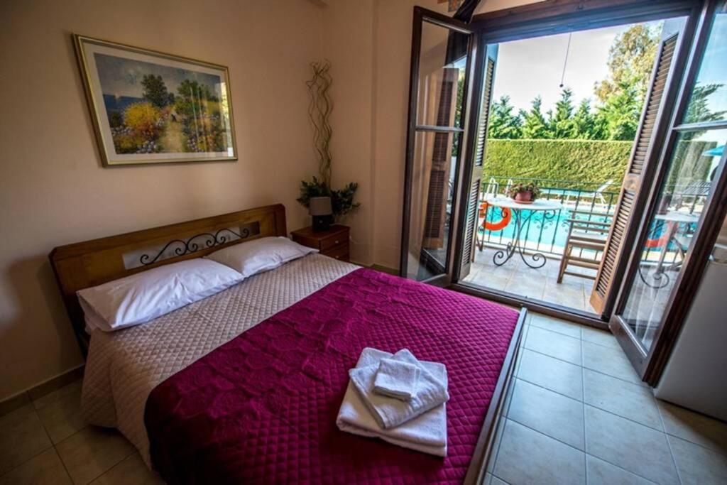 Kelly'S Villa In Stoupa Neokhorion  Exterior photo